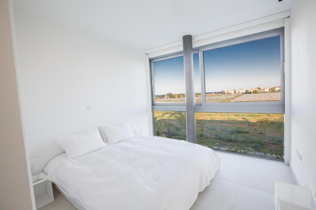The White H Villa, Protaras, Fresh And Peaceful Paralimni Exterior foto